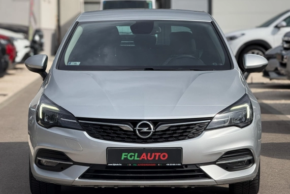 Opel ASTRA (2020)