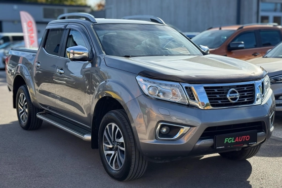 Nissan NAVARA (2017)