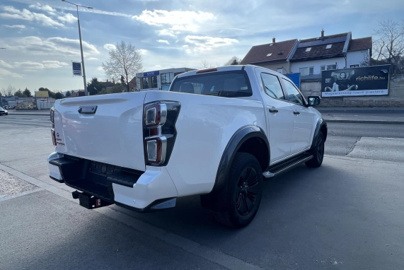 Isuzu D-MAX (2022)