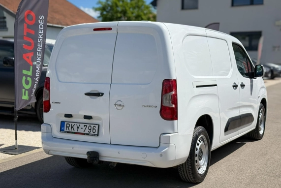 Opel COMBO (2019)