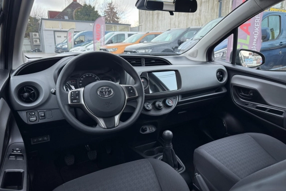Toyota YARIS (2019)