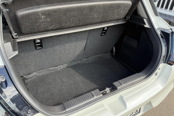 Suzuki SWIFT (2025)
