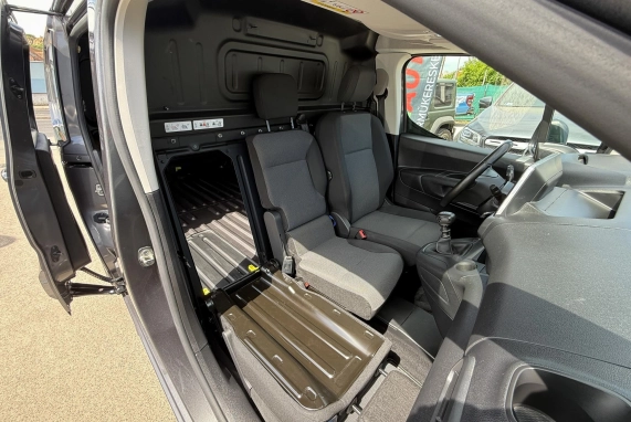 Opel COMBO (2021)