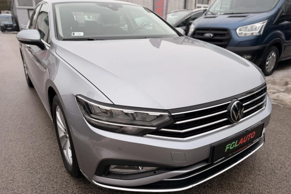Volkswagen PASSAT (2021)