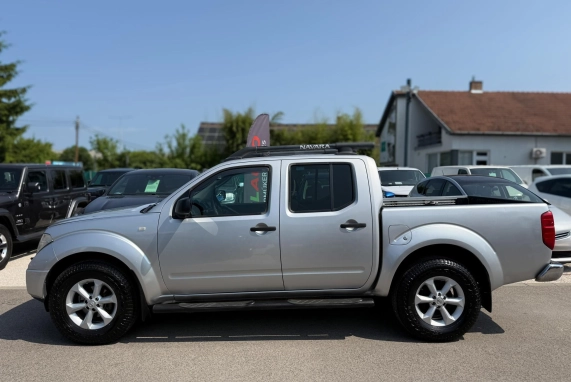 Nissan NAVARA (2006)