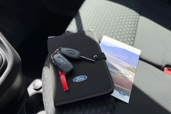 Ford CONNECT (2021)