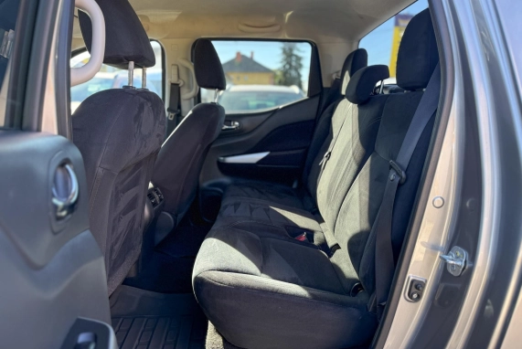 Nissan NAVARA (2017)