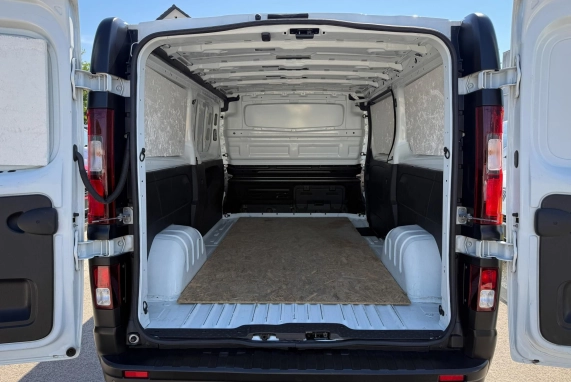 Renault TRAFIC (2020)