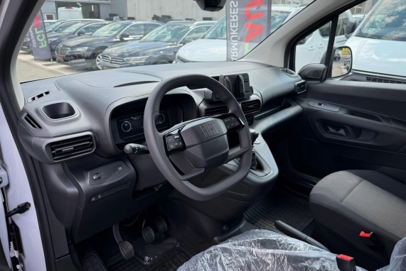 Fiat DOBLO (2024)
