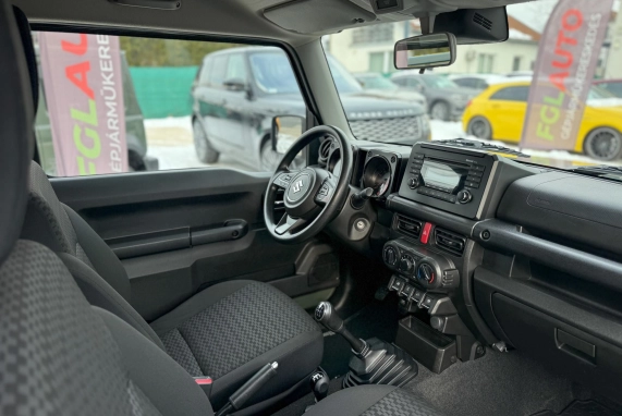 Suzuki JIMNY (2022)
