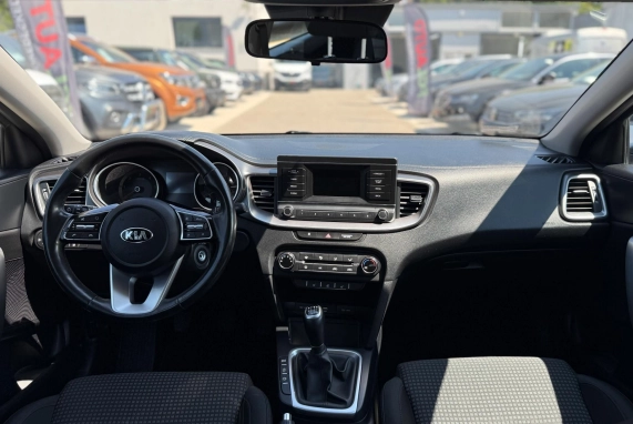 Kia CEE'D (2021)