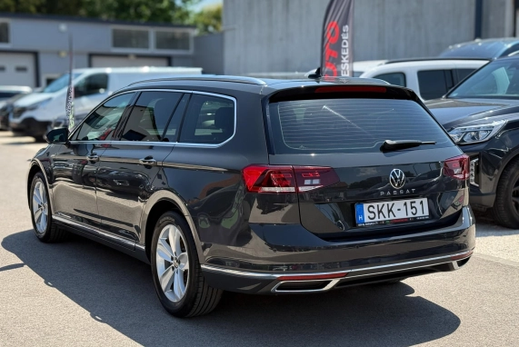 Volkswagen PASSAT VIII (2020)