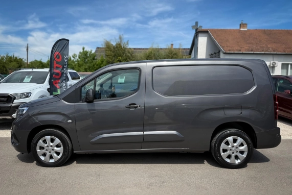 Opel COMBO (2021)