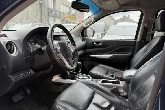 Nissan NAVARA (2016)