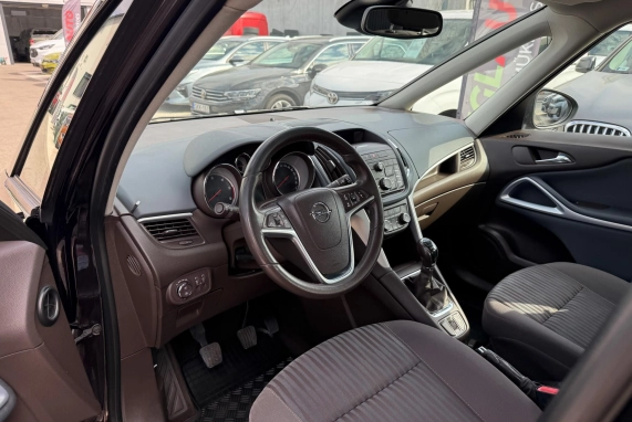 Opel ZAFIRA (2012)