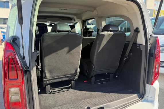 Toyota PROACE (2024)