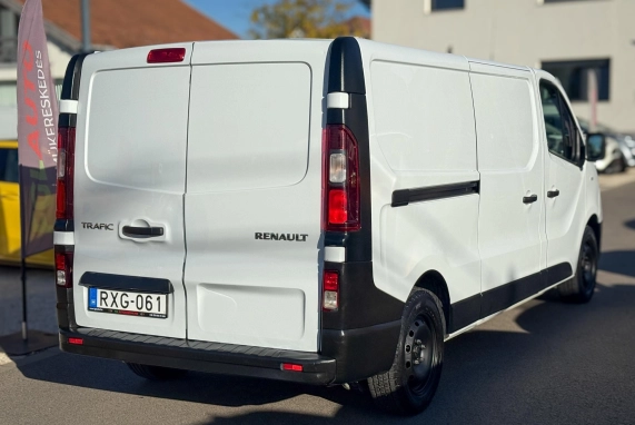 Renault TRAFIC (2019)