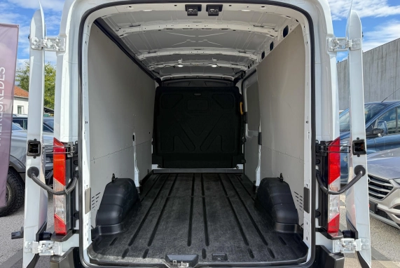 Ford TRANSIT (2022)