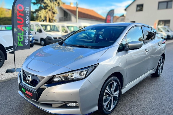 Nissan LEAF (2020)