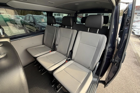 Volkswagen MULTIVAN (2021)
