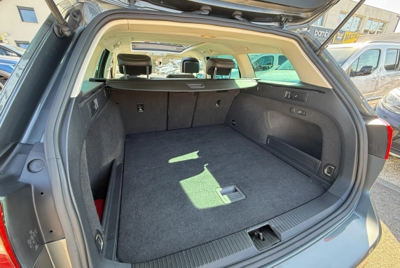 Volkswagen PASSAT VIII (2016)