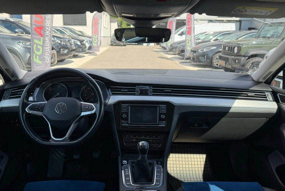 Volkswagen PASSAT VIII (2020)