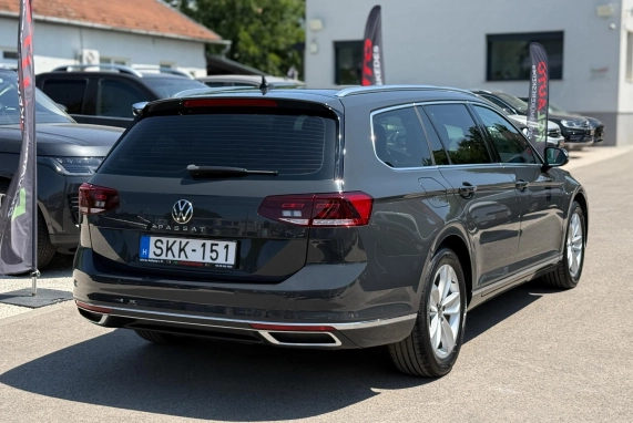 Volkswagen PASSAT VIII (2020)