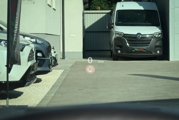 Opel INSIGNIA (2018)