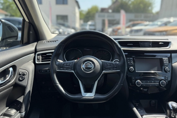 Nissan QASHQAI (2018)