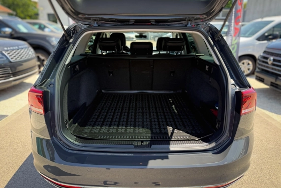 Volkswagen PASSAT VIII (2020)