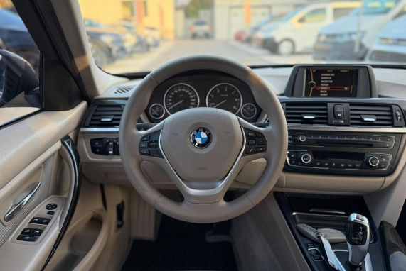 BMW 320 (2014)