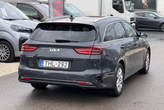 Kia CEE'D (2022)