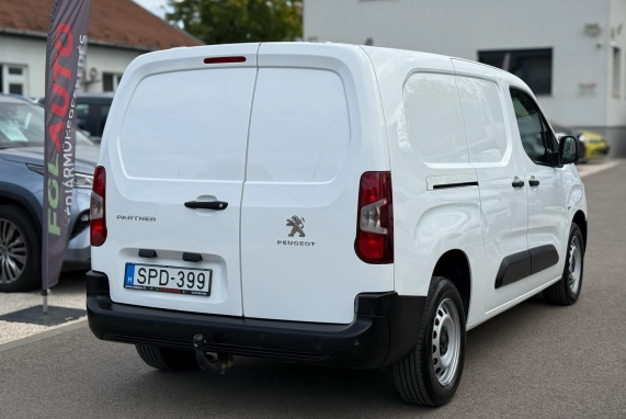 Peugeot PARTNER (2021)
