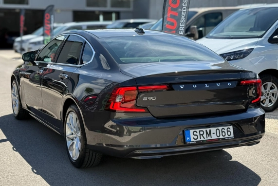 Volvo S90 (2021)