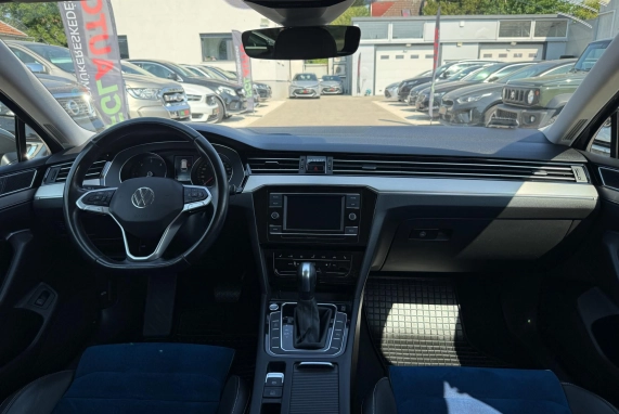 Volkswagen PASSAT VIII (2020)
