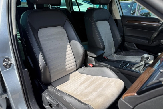 Volkswagen PASSAT VIII (2015)
