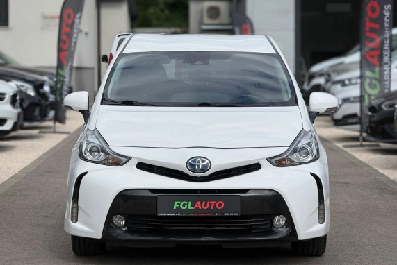 Toyota PRIUS+ (2019)