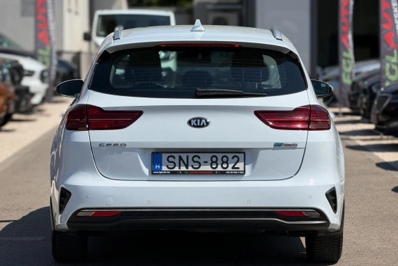 Kia CEE'D (2021)