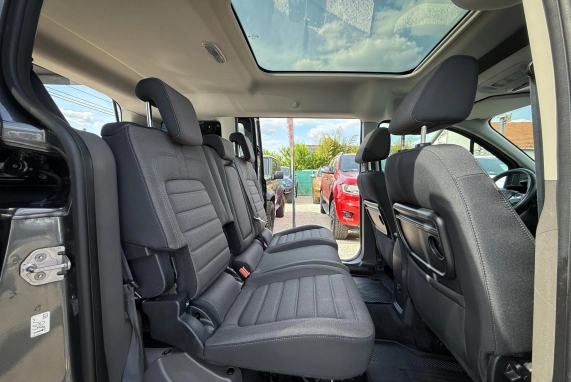 Ford CONNECT (2020)