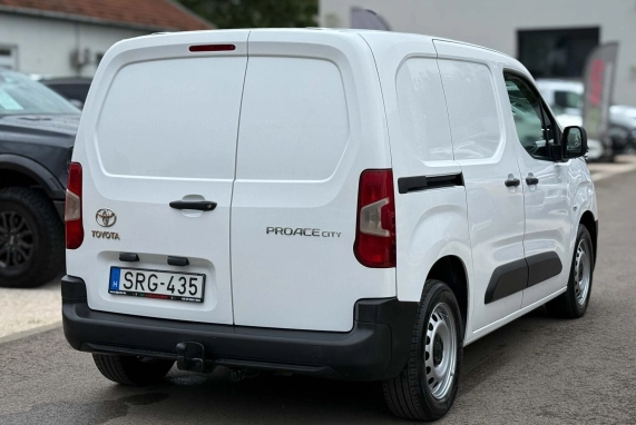 Toyota PROACE (2021)