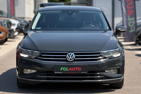 Volkswagen PASSAT VIII (2020)