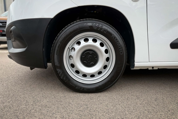 Toyota PROACE (2021)