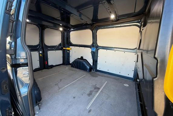 Ford TRANSIT (2019)