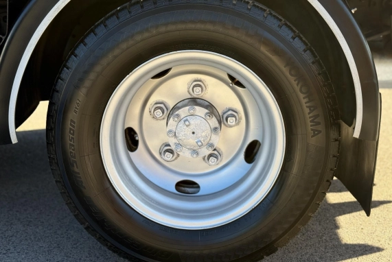 Isuzu N-SZÉRIA (2016)