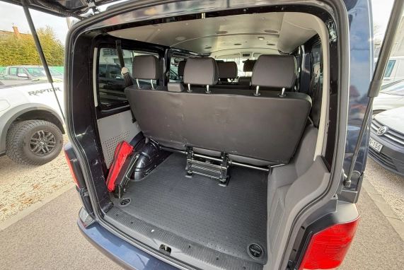 Volkswagen MULTIVAN (2021)