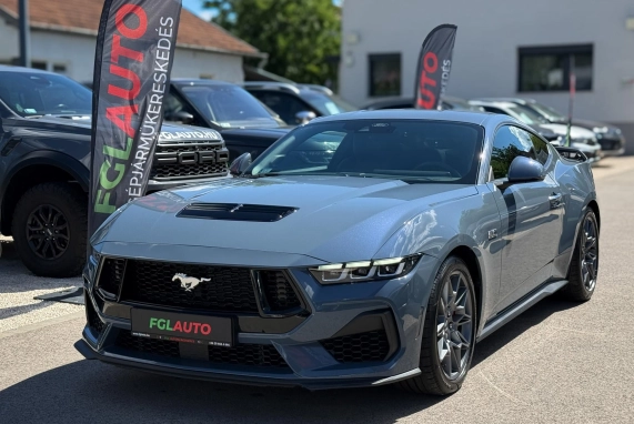 Ford MUSTANG (2024)