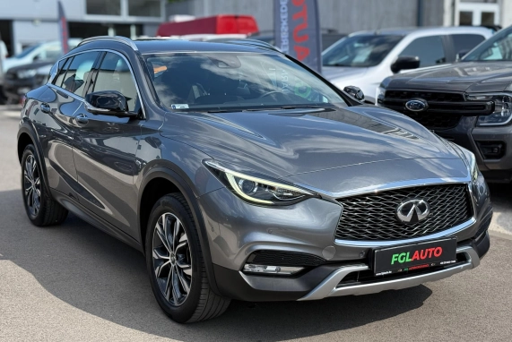 Infiniti QX30 (2017)