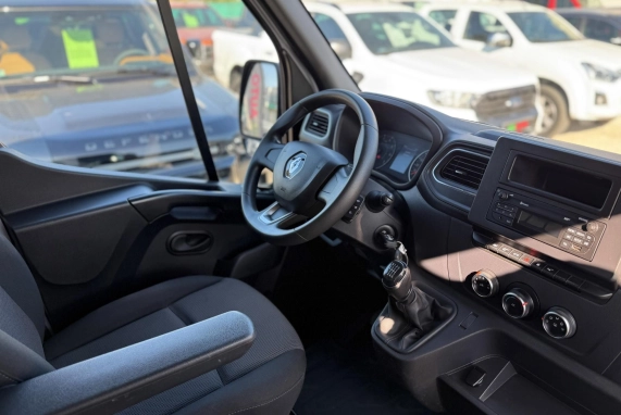 Renault MASTER (2021)