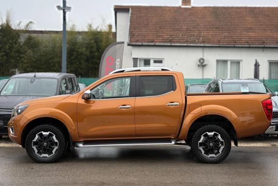 Nissan NAVARA (2022)