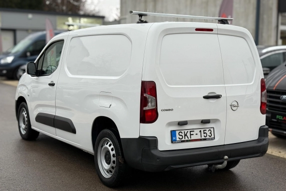 Opel COMBO (2020)